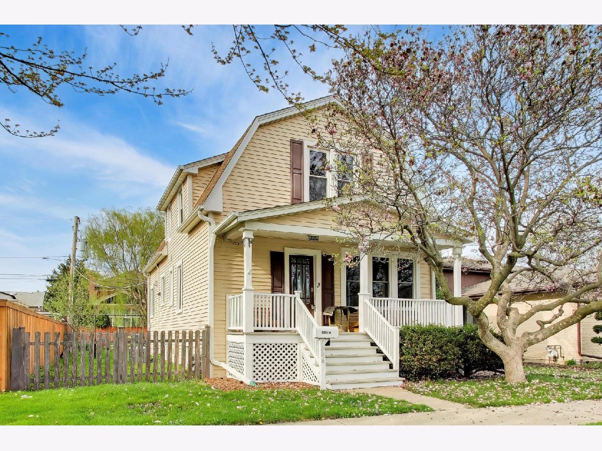  For Sale Niles Illinois, 7006 Jarvis Avenue