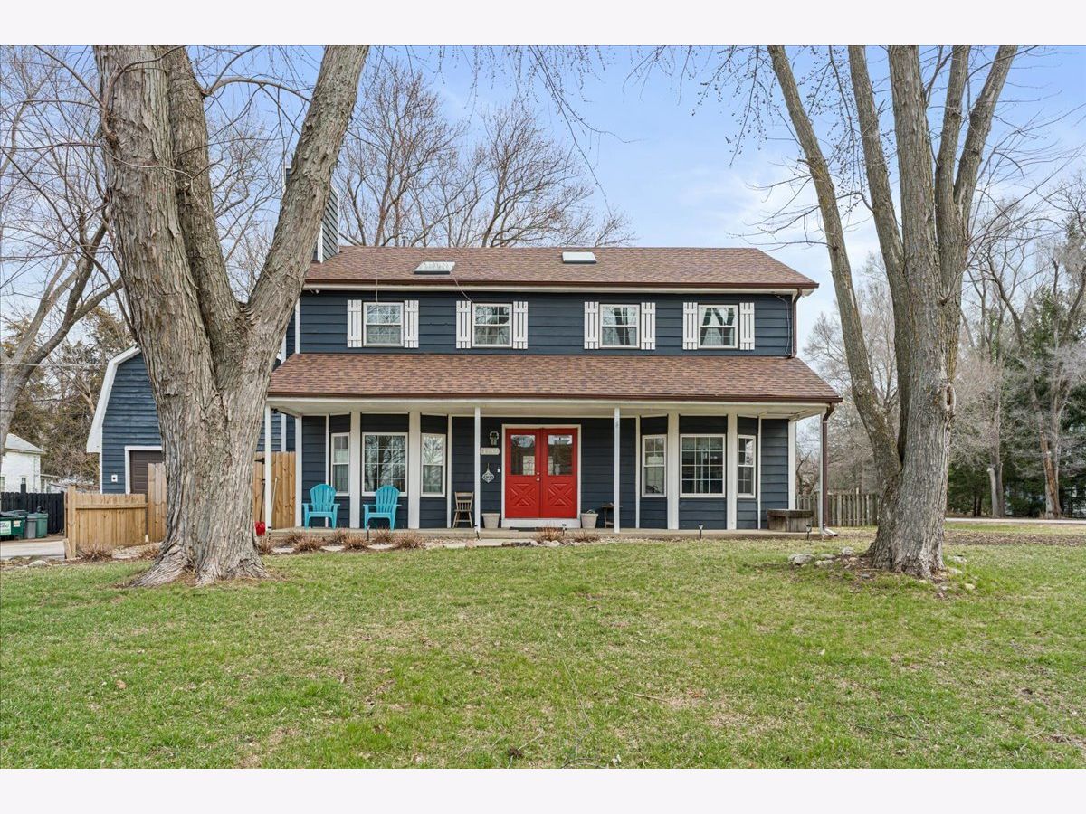  For Sale Crystal Lake Illinois, 4309 Market Street