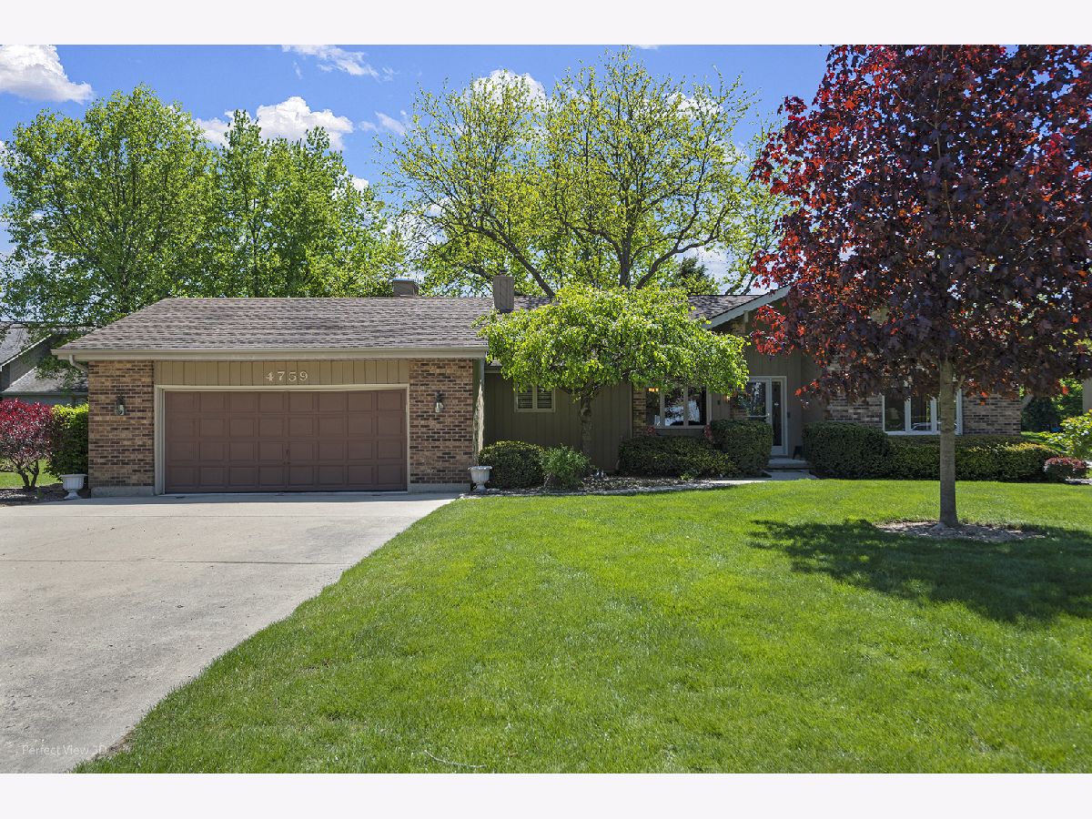 For Sale Waukegan Illinois, 4759 Crest Court
