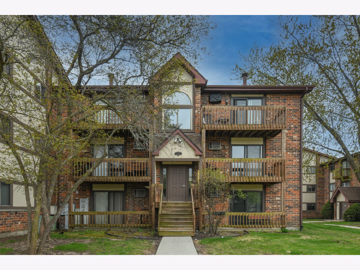  For Rent Crystal Lake Illinois, 425 Berkshire