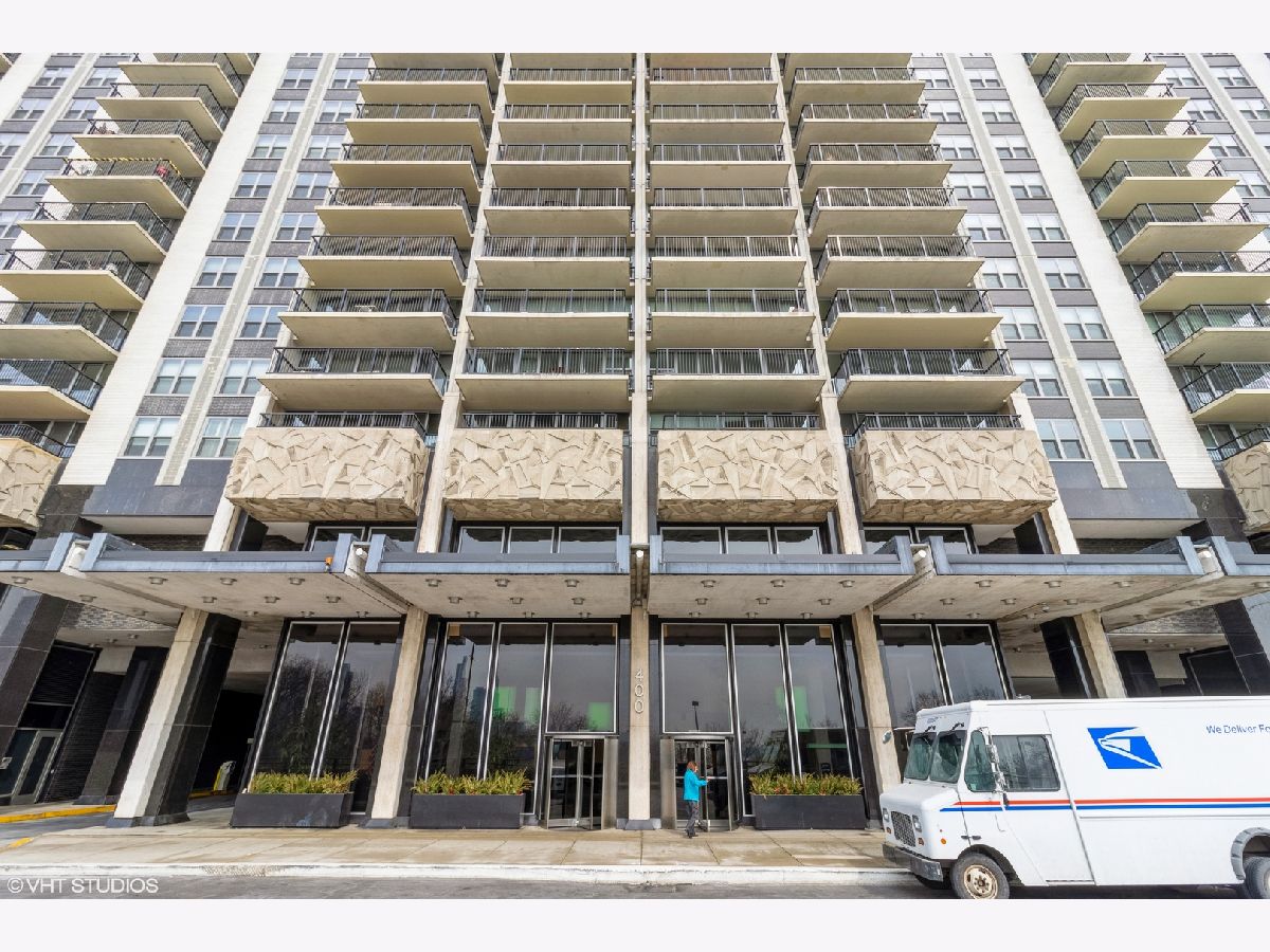  Rented Chicago Illinois, 400 Randolph
