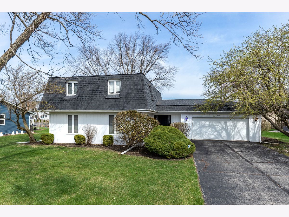  For Sale Aurora Illinois, 2021 Alschuler Drive