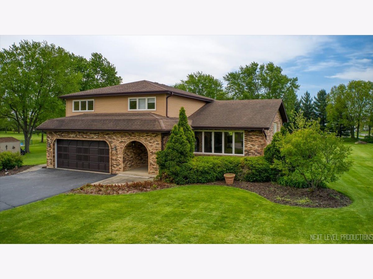  For Sale St Charles Illinois, 36W345 Barton Drive