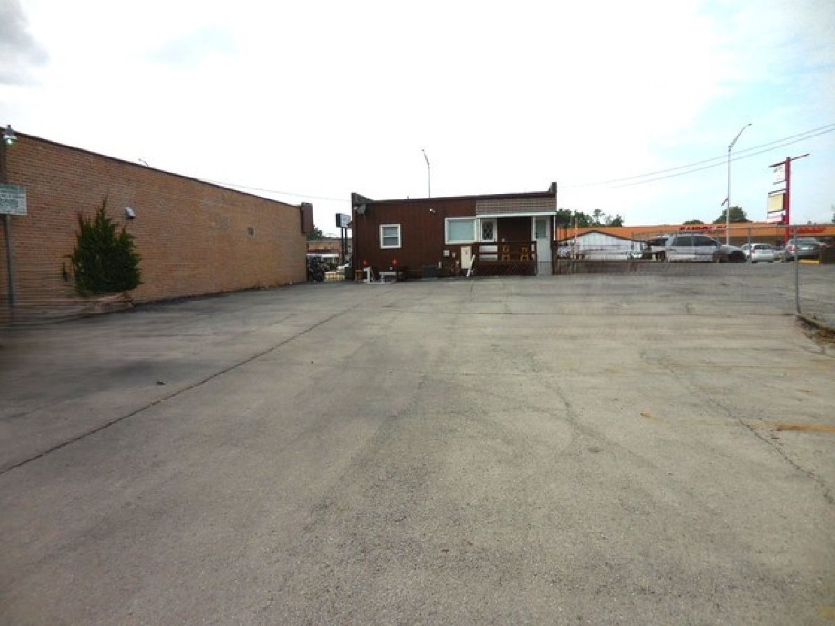  For Rent Worth Illinois, 6657 111th