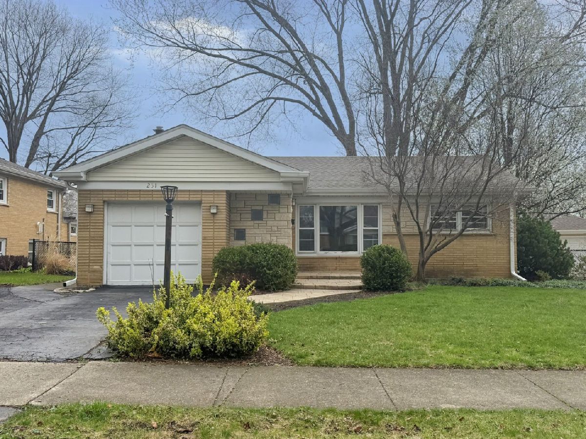  For Sale Arlington Heights Illinois, 231 Princeton Avenue