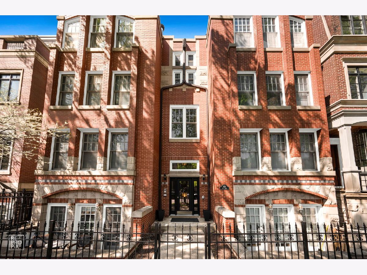  Rented Chicago Illinois, 1414 Byron