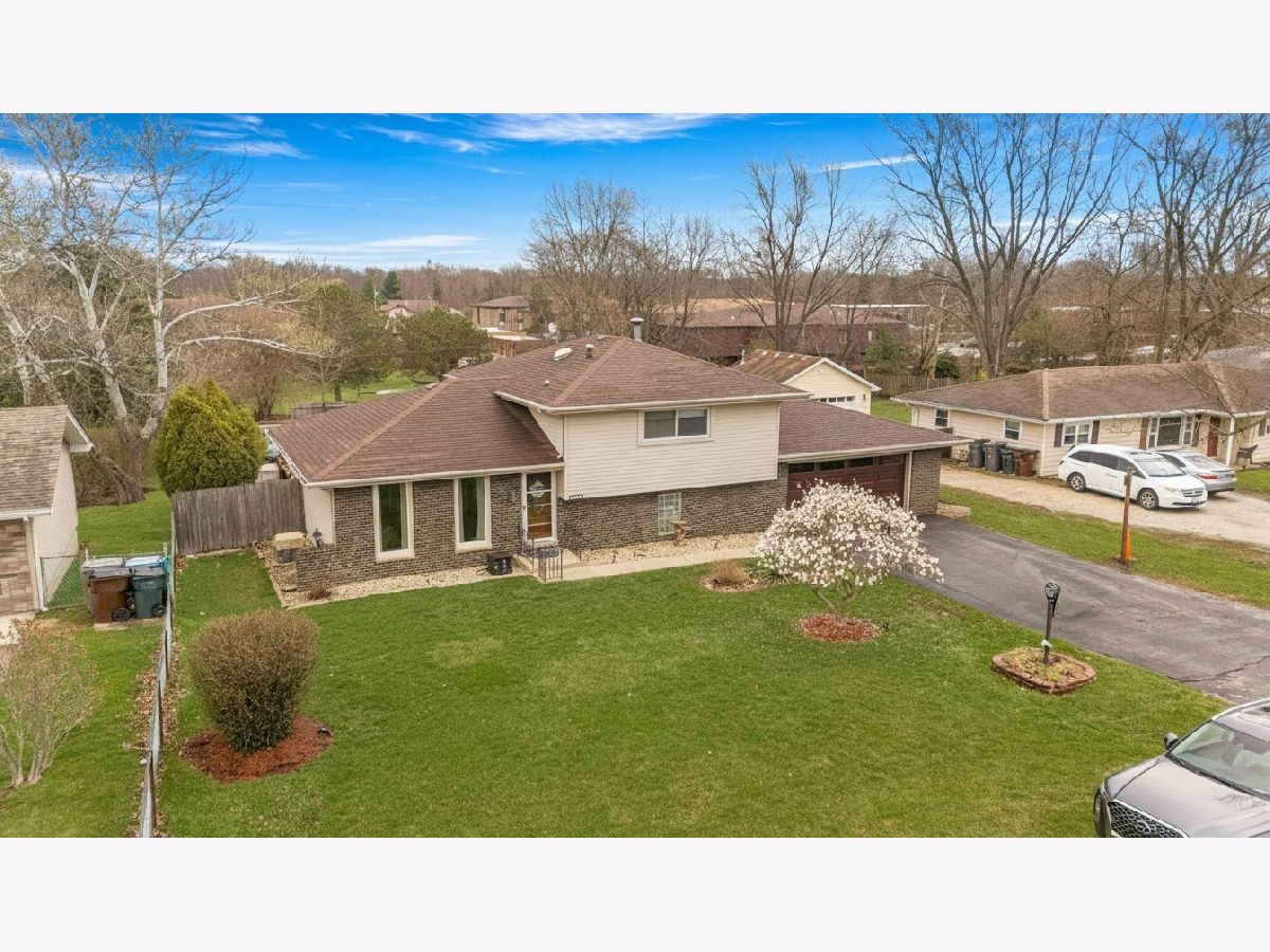  For Sale Mokena Illinois, 19727 Greenview Avenue