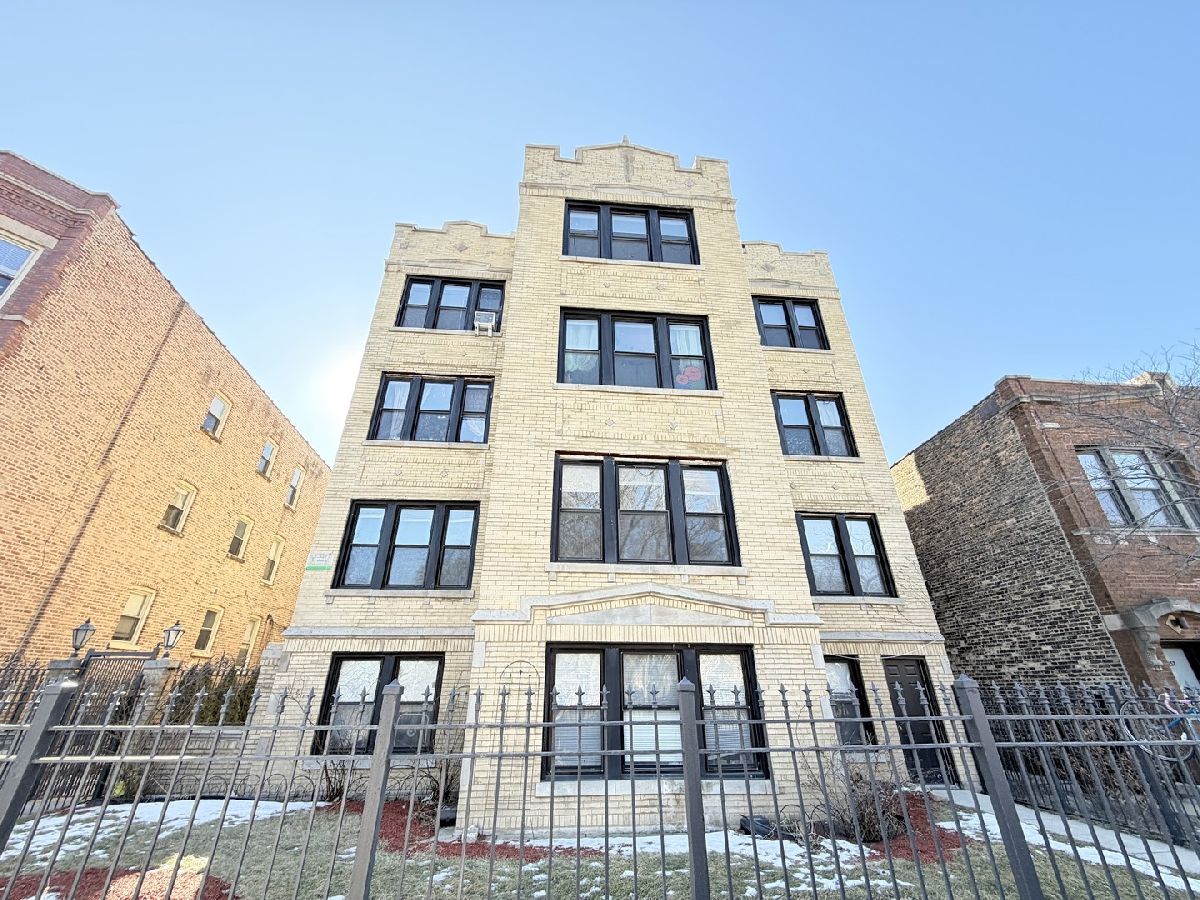  Rented Chicago Illinois, 3155 Augusta