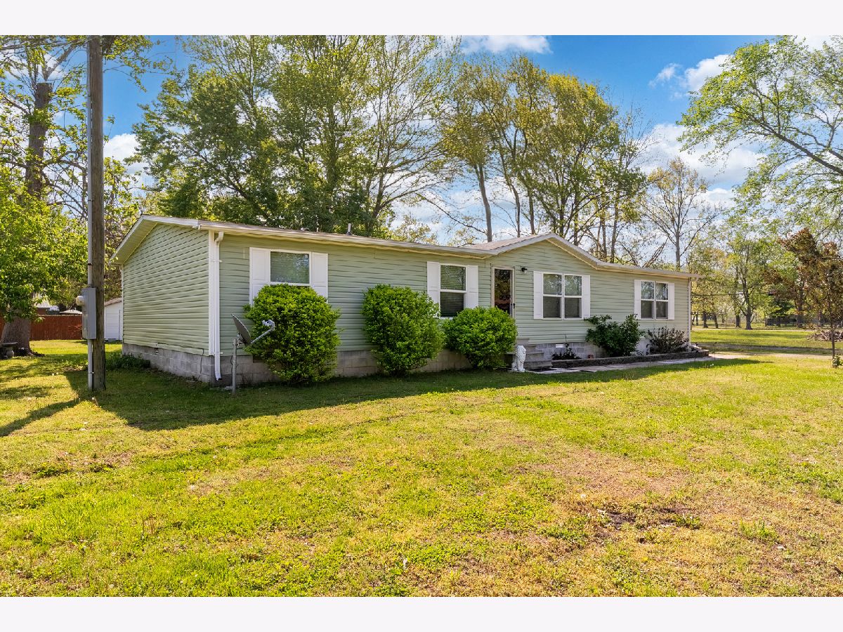  For Sale Duquoin Illinois, 104 Wells Street