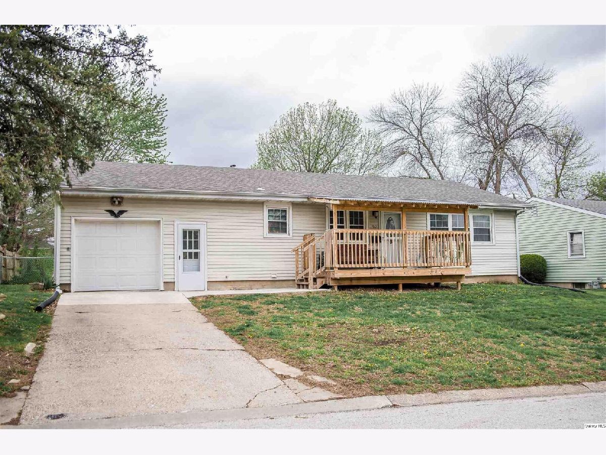 For Sale Quincy Illinois, 709 Hamilton