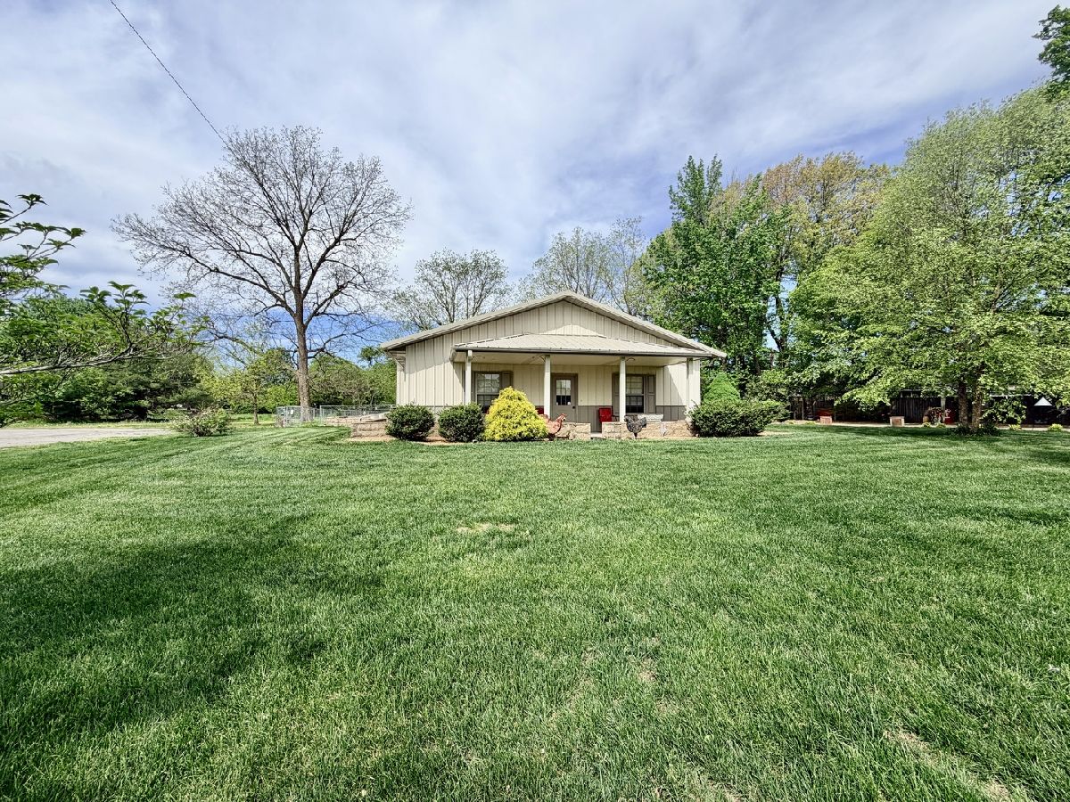  Sold Metropolis Illinois, 2123 North