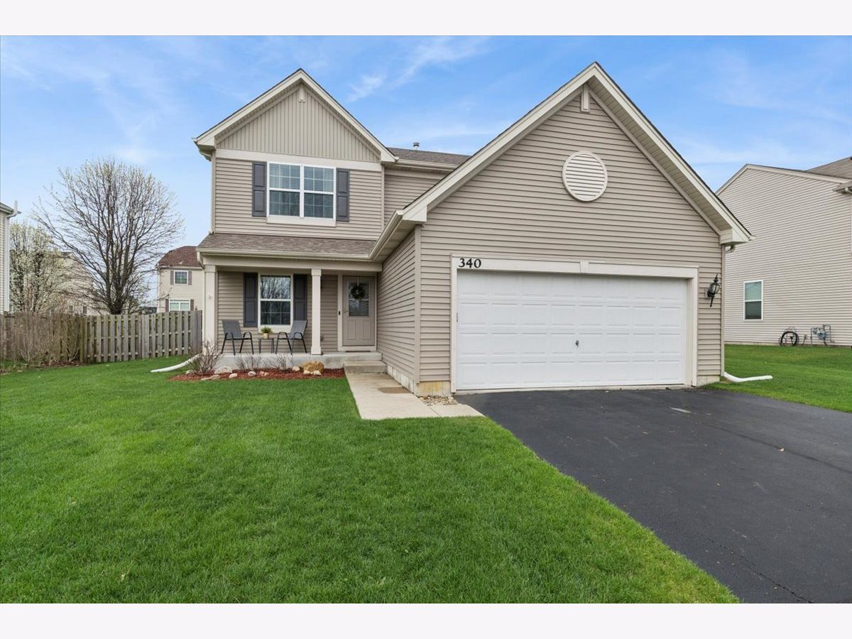  For Sale Woodstock Illinois, 340 Fieldstone Drive