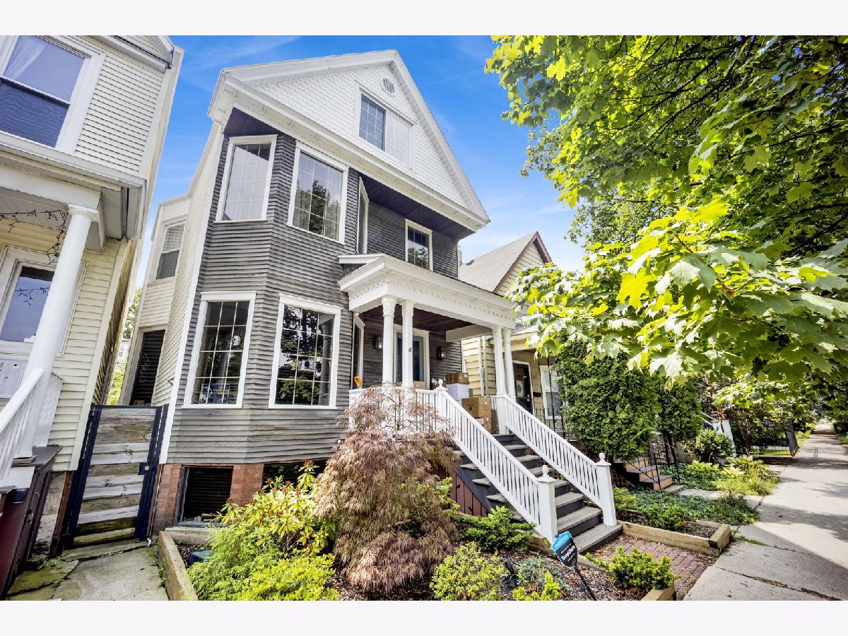 Rented Chicago Illinois, 1625 Hollywood