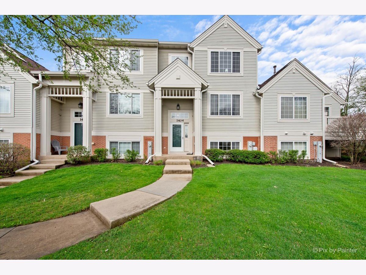  For Sale Cary Illinois, 1404 New Haven Drive