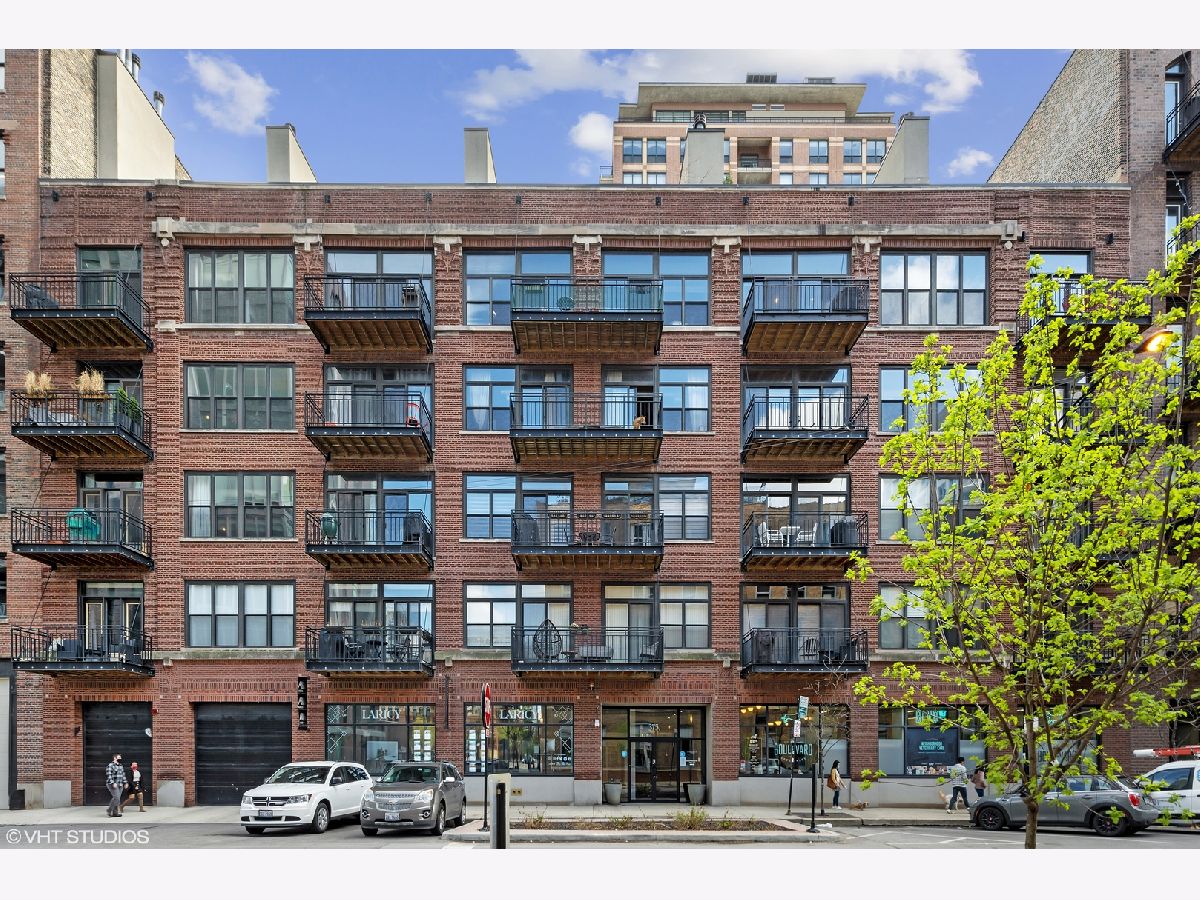 Sold Chicago Illinois, 375 Erie