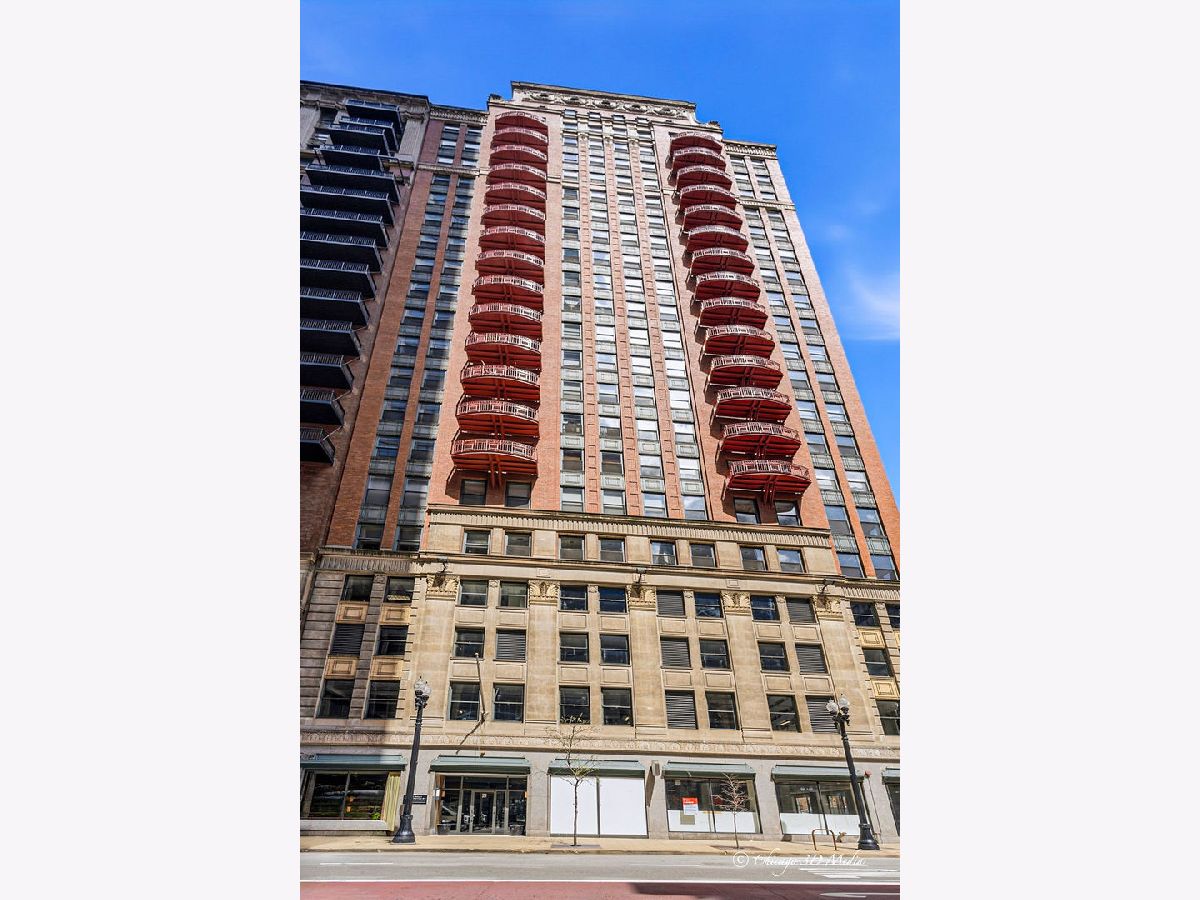  For Sale Chicago Illinois, 208 Washington Street
