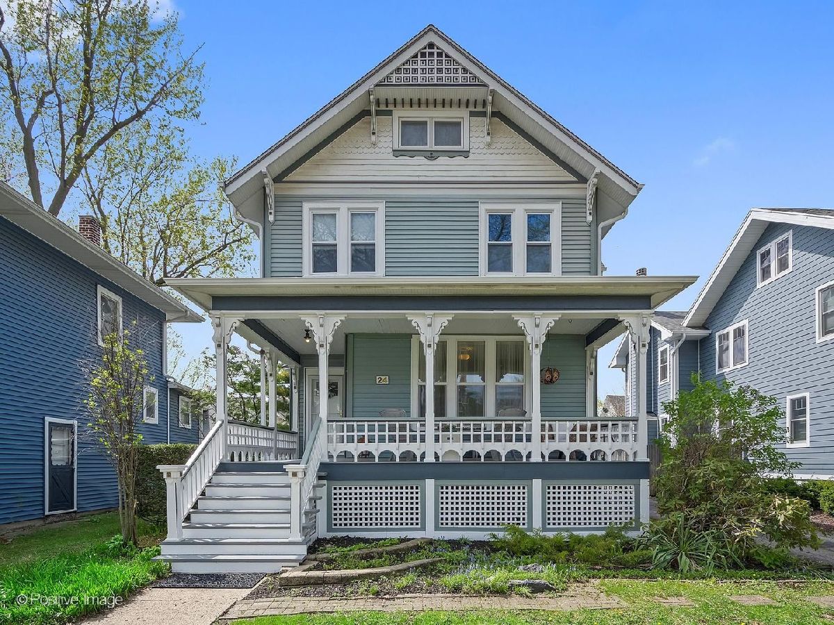  For Sale La Grange Illinois, 24 Kensington Avenue
