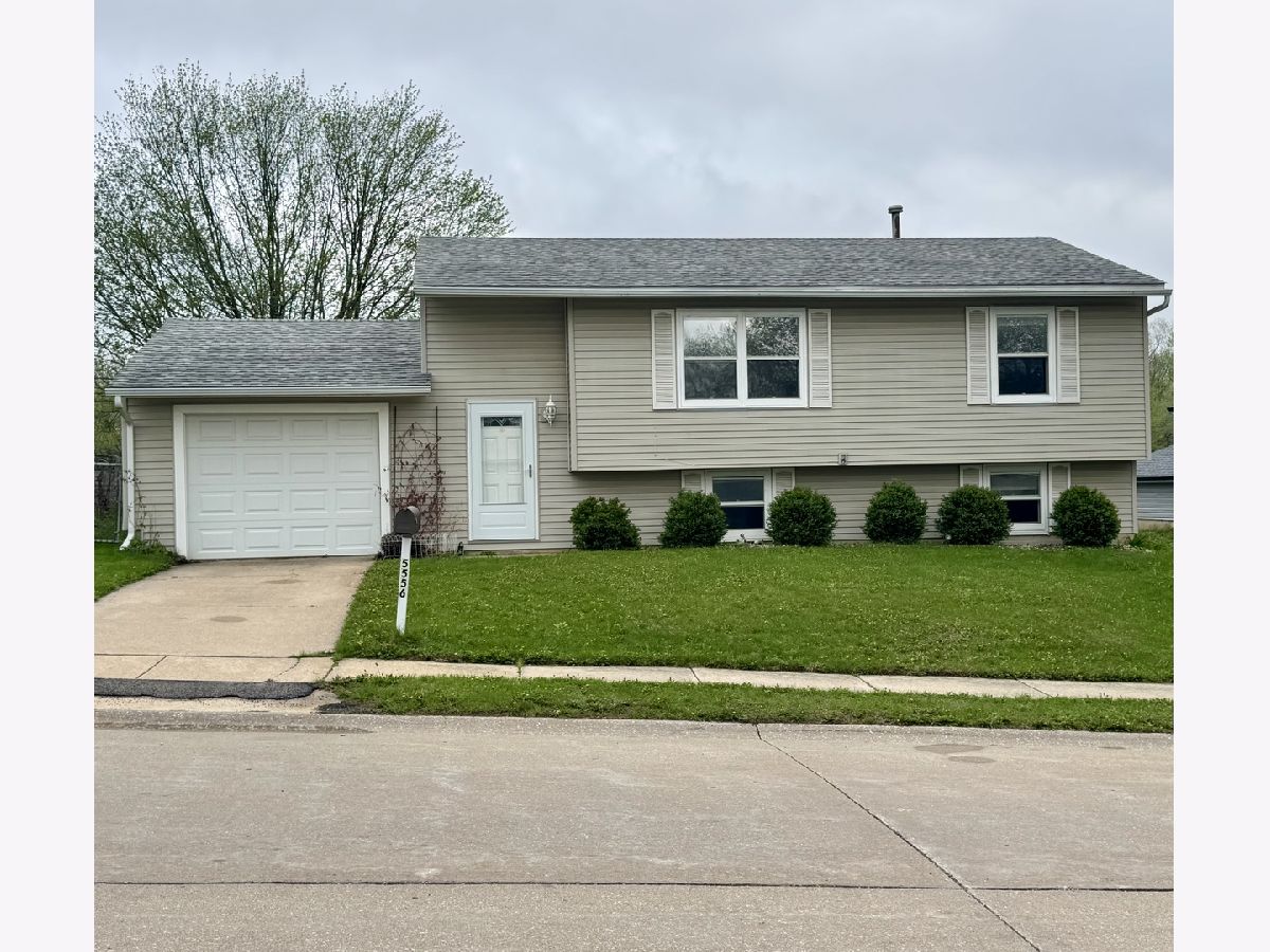  For Rent Davenport Iowa, 5556 Thornwood