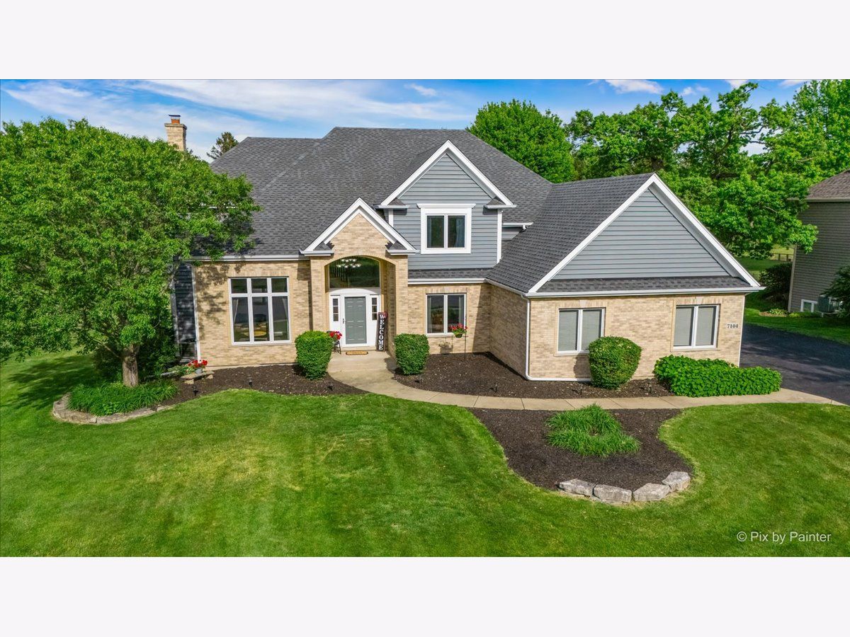  For Sale Cary Illinois, 7104 Dove Way