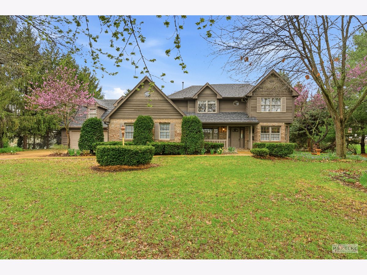 Homes For Sale Timber Ridge Estates Yorkville Illinois, 15 Timber View Lane