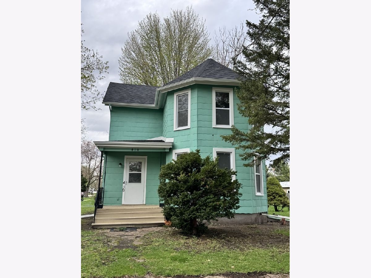  For Sale Mendota Illinois, 410 3rd Street