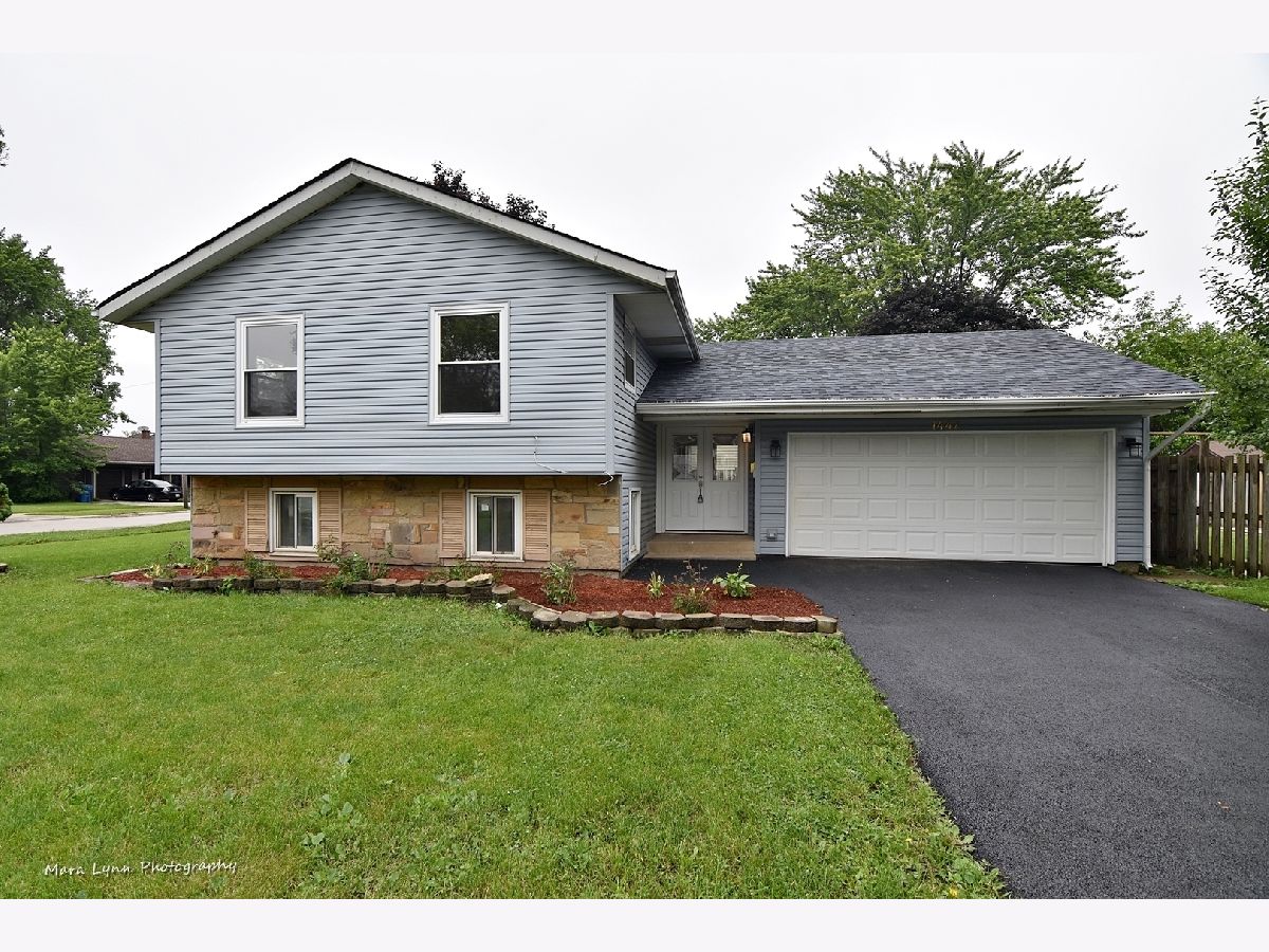  Sold Glendale Heights Illinois, 1447 Van Meter