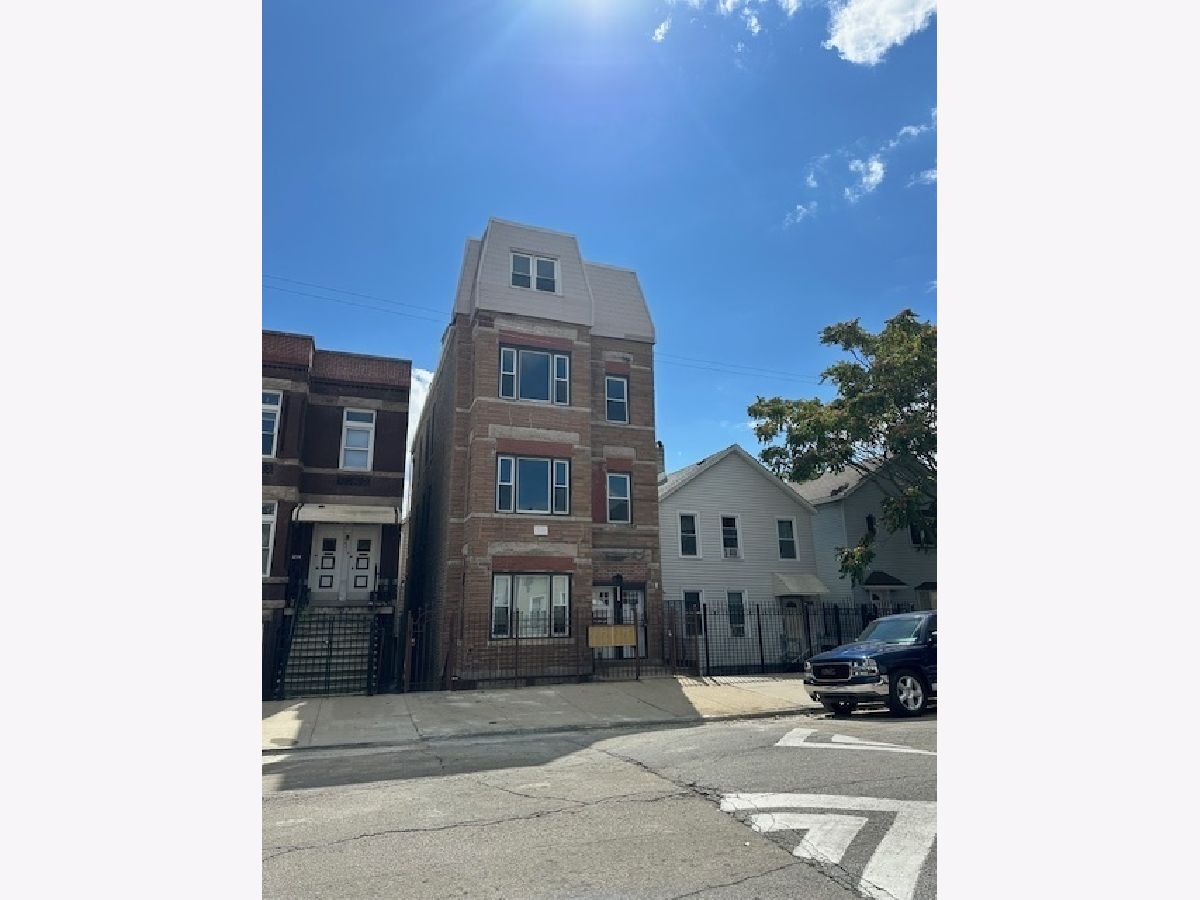  Rented Chicago Illinois, 2221 21st