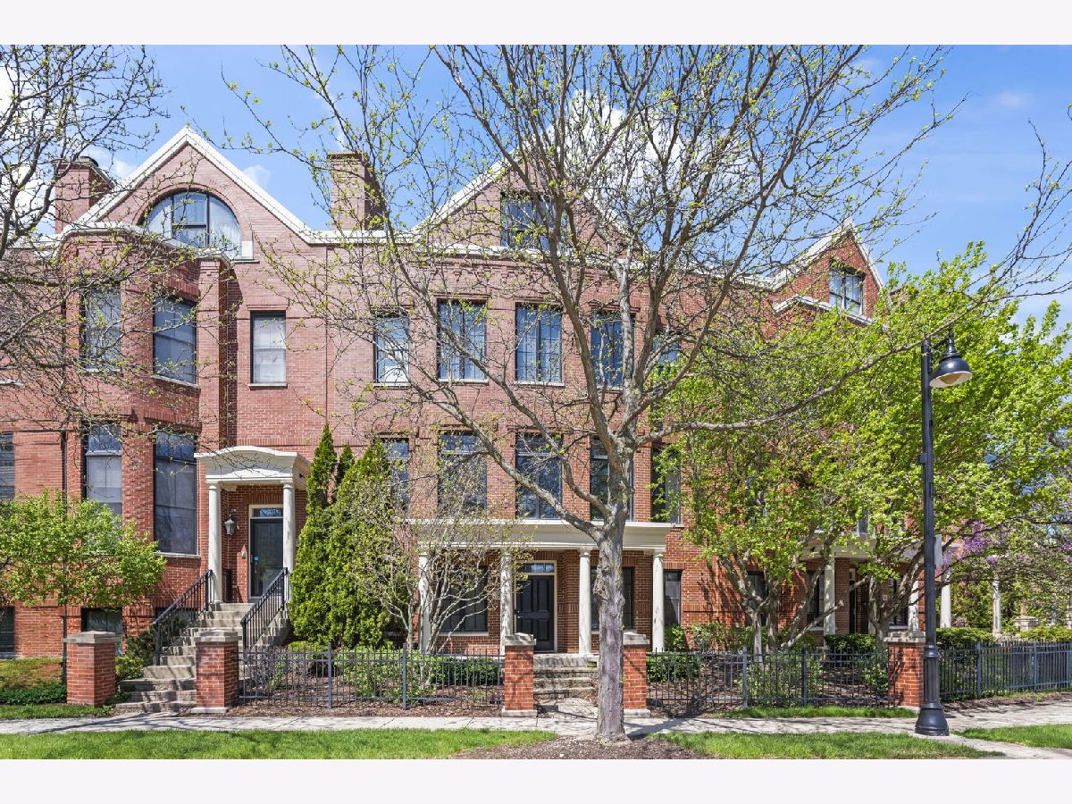  Rented Glenview Illinois, 1813 Admiral