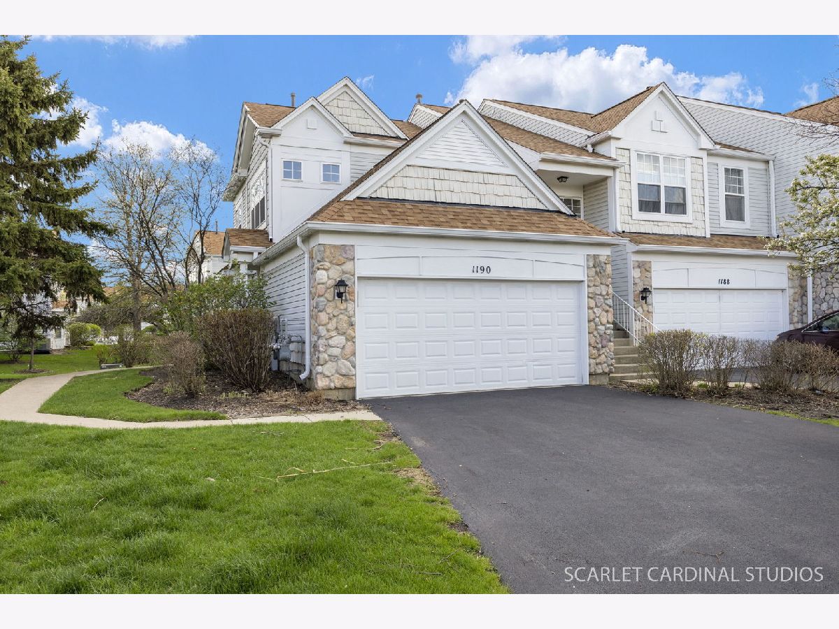 Townhomes & Condos & Homes For Sale Willow Bay Club Elgin Illinois, 1190 Delta Drive