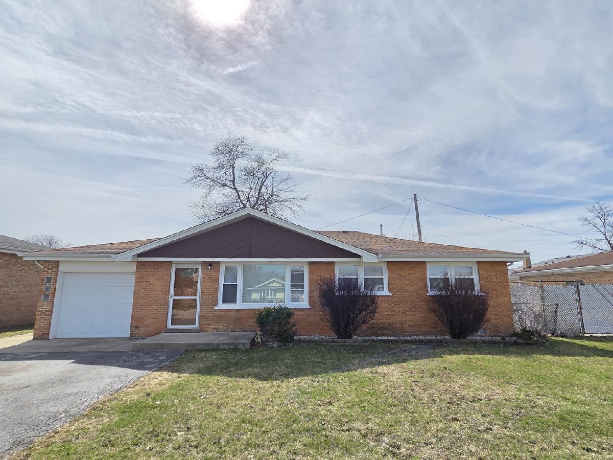  For Rent Bridgeview Illinois, 7841 74