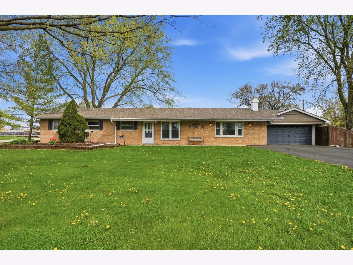  For Sale Orland Park Illinois, 16651 88th Avenue