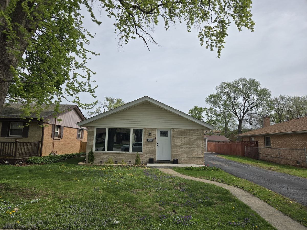  For Rent Chicago Ridge Illinois, 6024 Birmingham