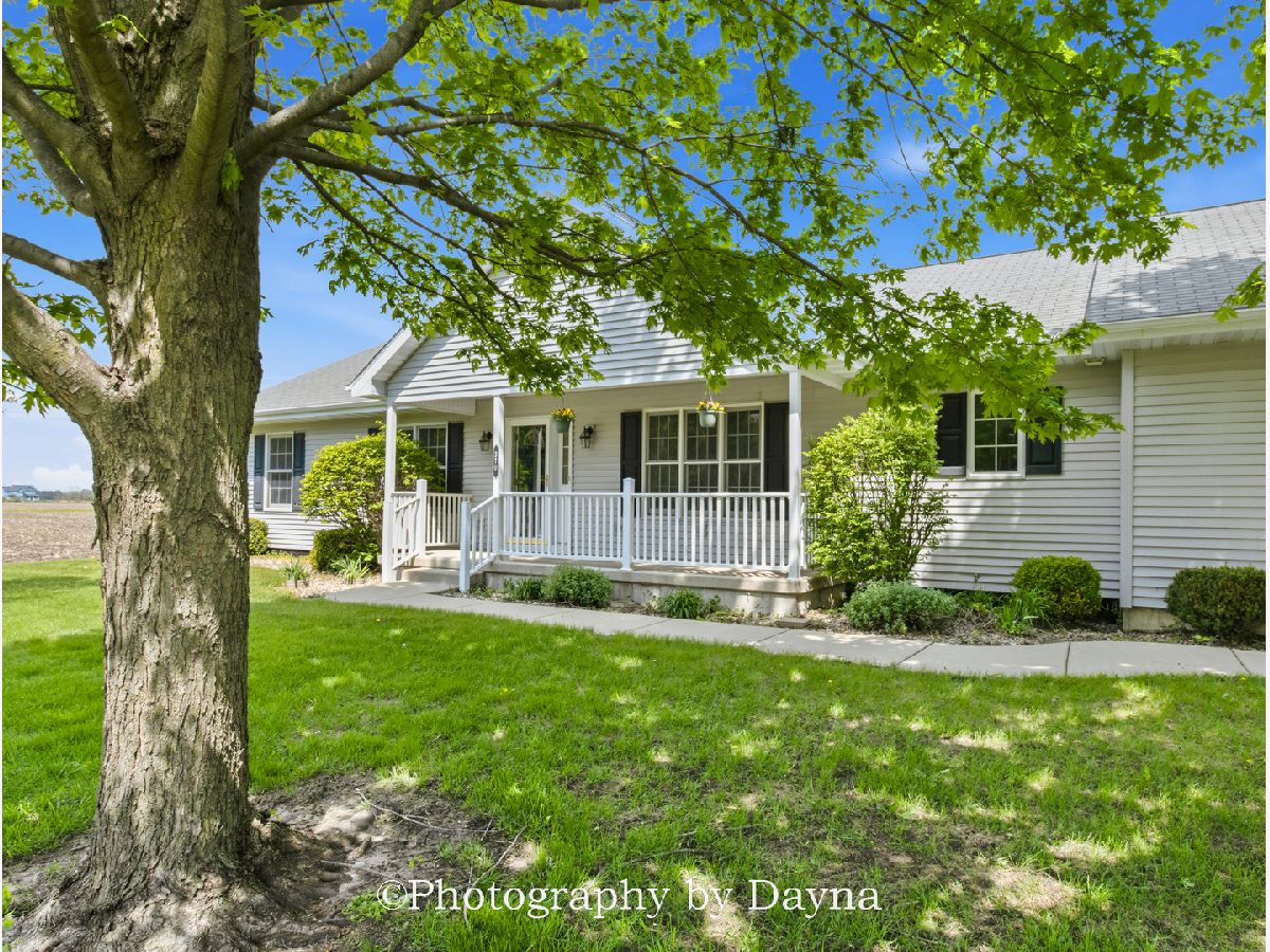  For Sale Bonfield Illinois, 370 Seneca Avenue