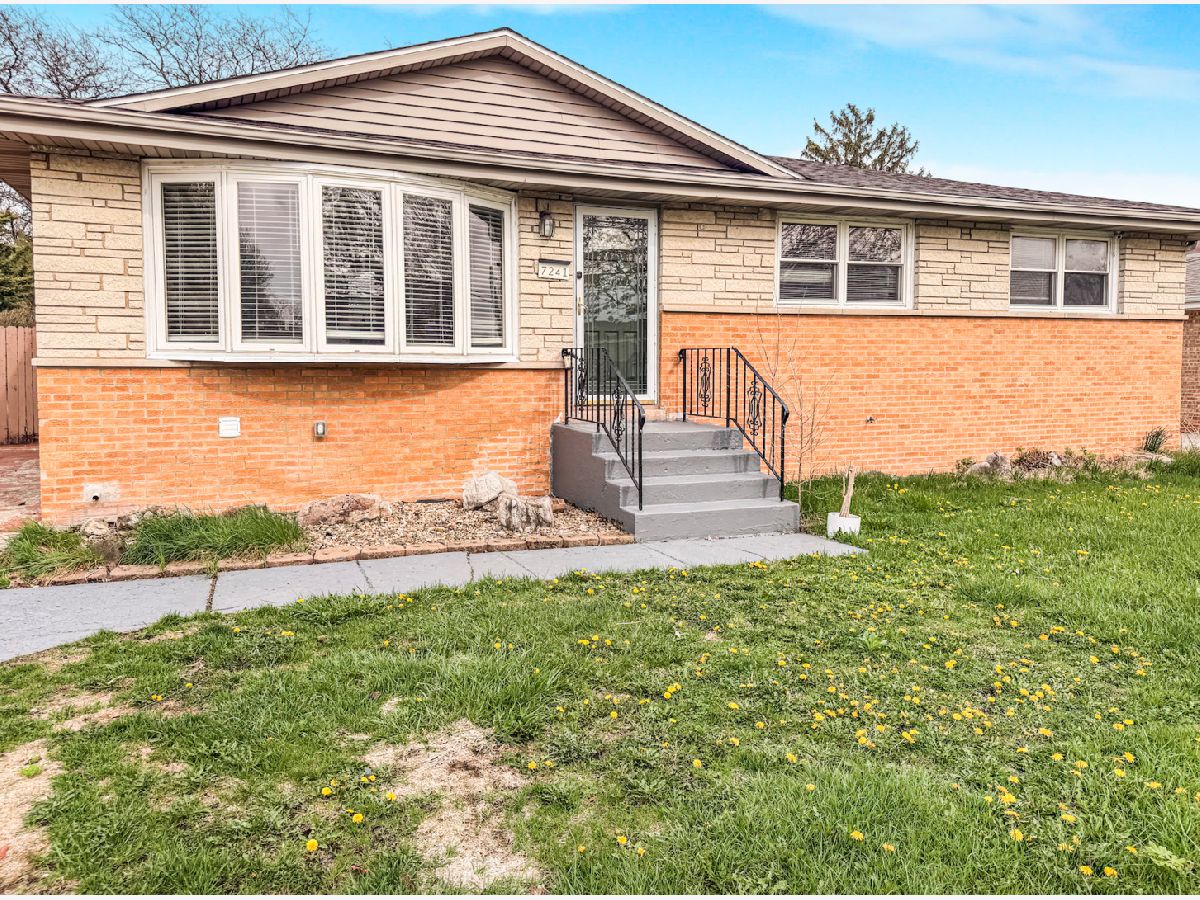  For Sale Bridgeview Illinois, 7241 Beloit Avenue
