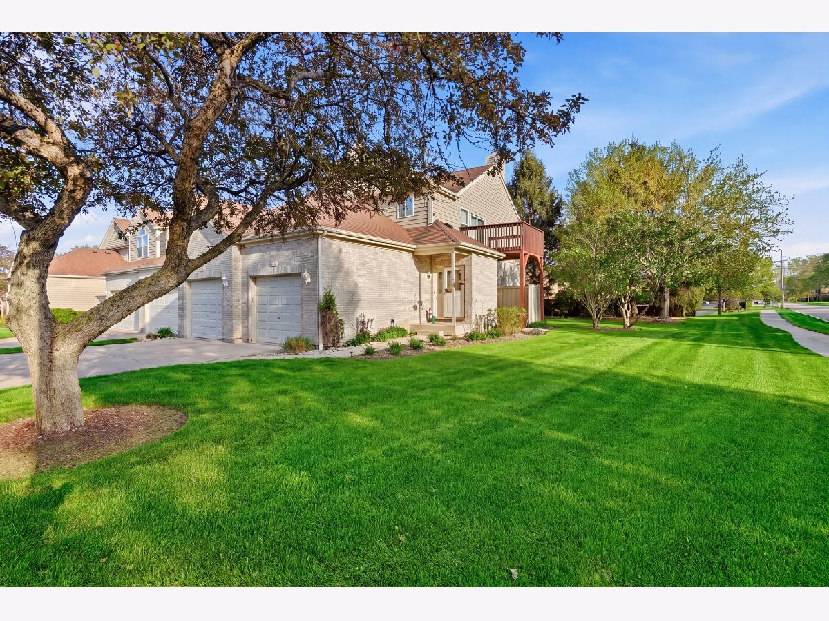  For Sale Algonquin Illinois, 2103 Glacier Court