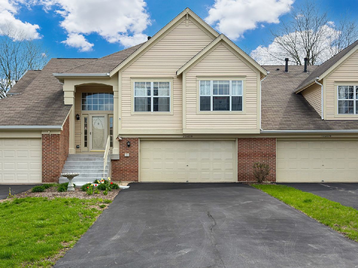  For Sale Warrenville Illinois, 30W015 Juniper Court