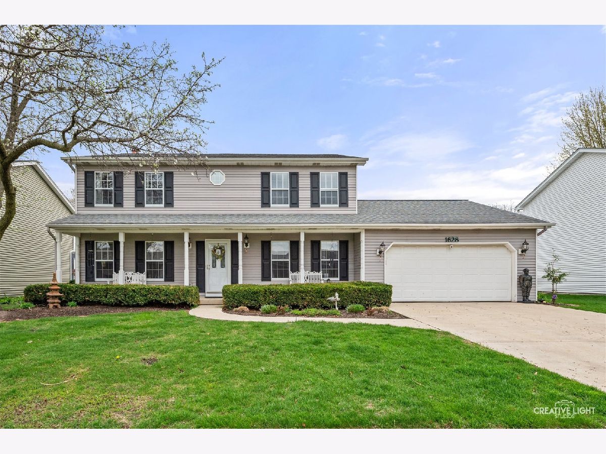 Homes & Townhomes For Sale Brookdale Naperville Illinois, 1628 Westminster Drive