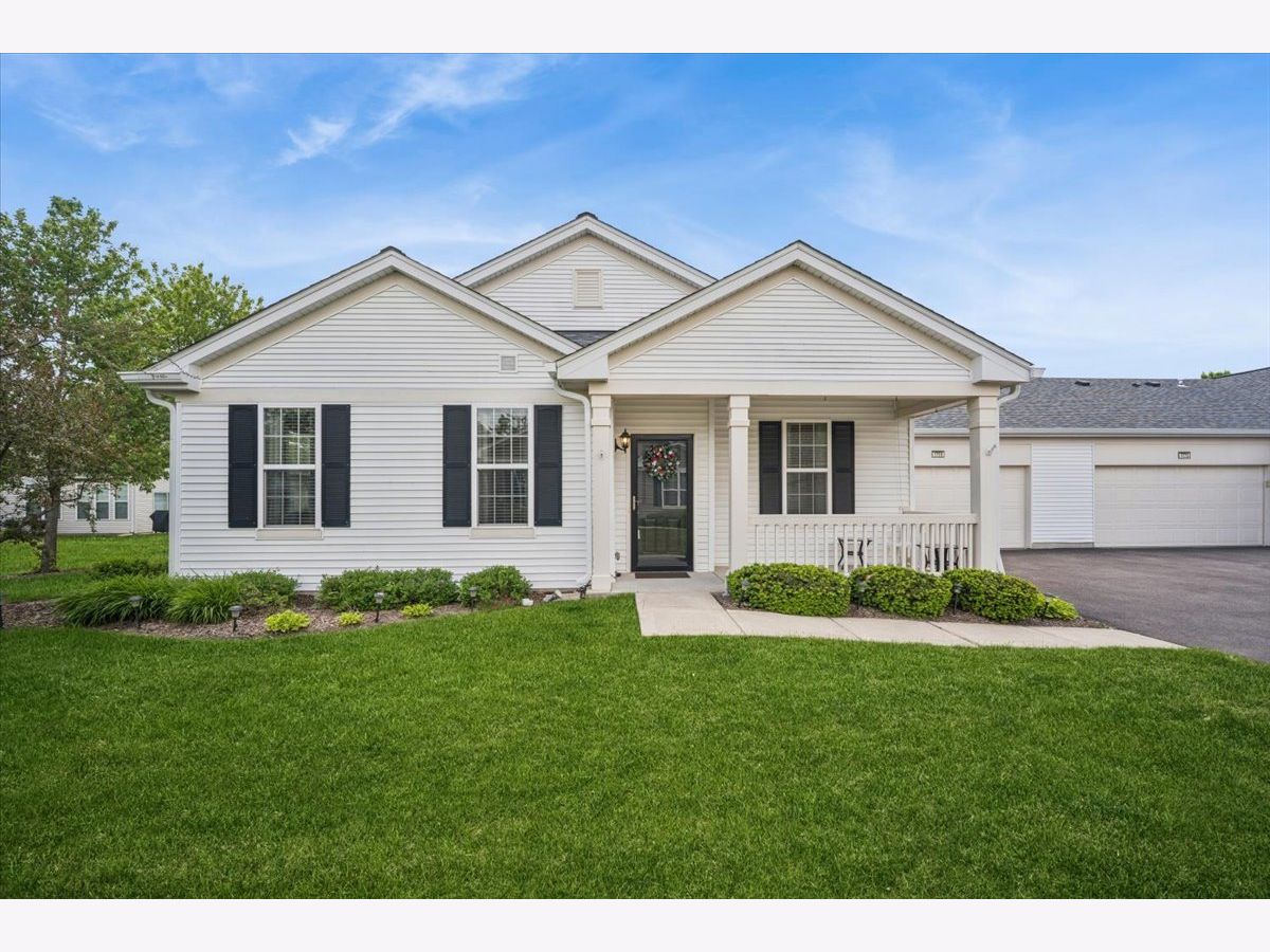  For Sale Hampshire Illinois, 1769 Hannah Lane