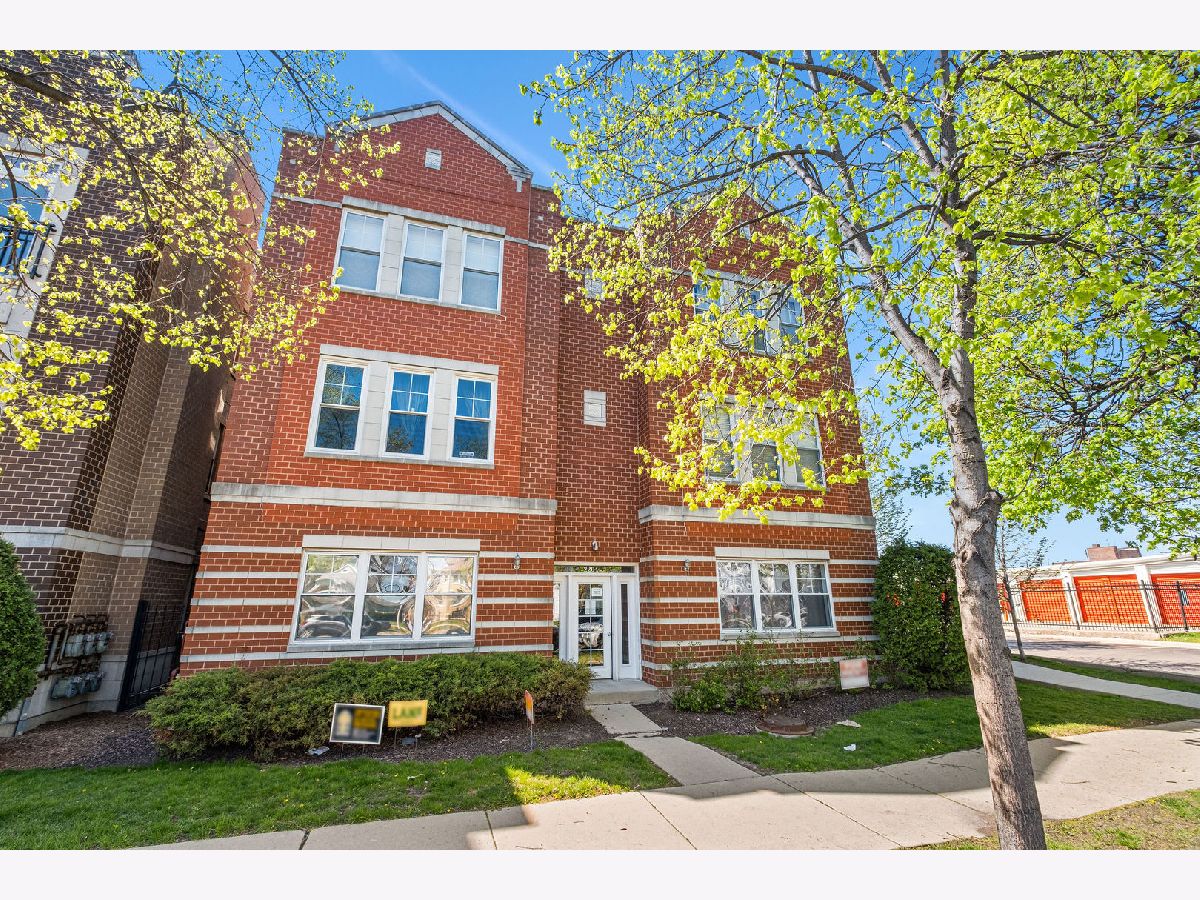  For Sale Chicago Illinois, 2204 Natchez Avenue
