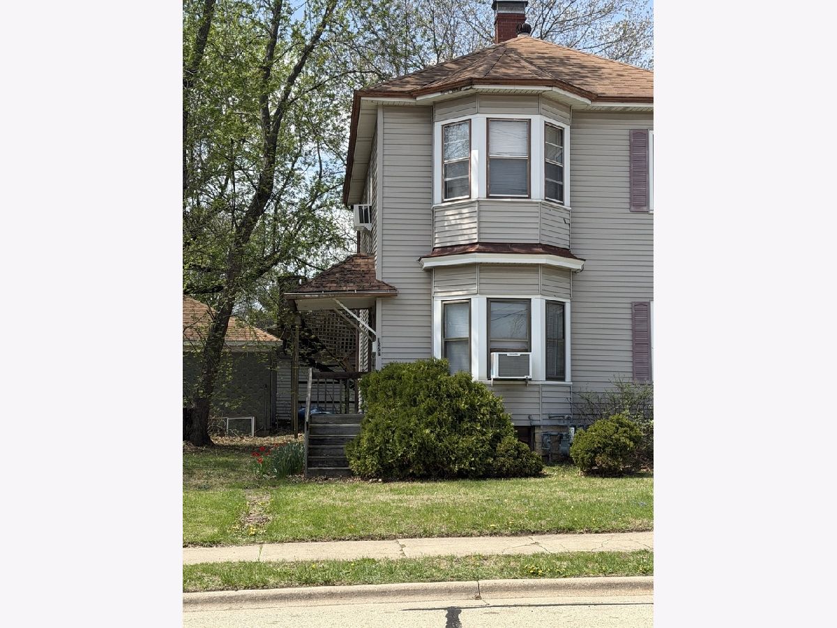  Rented Morris Illinois, 1264 Liberty