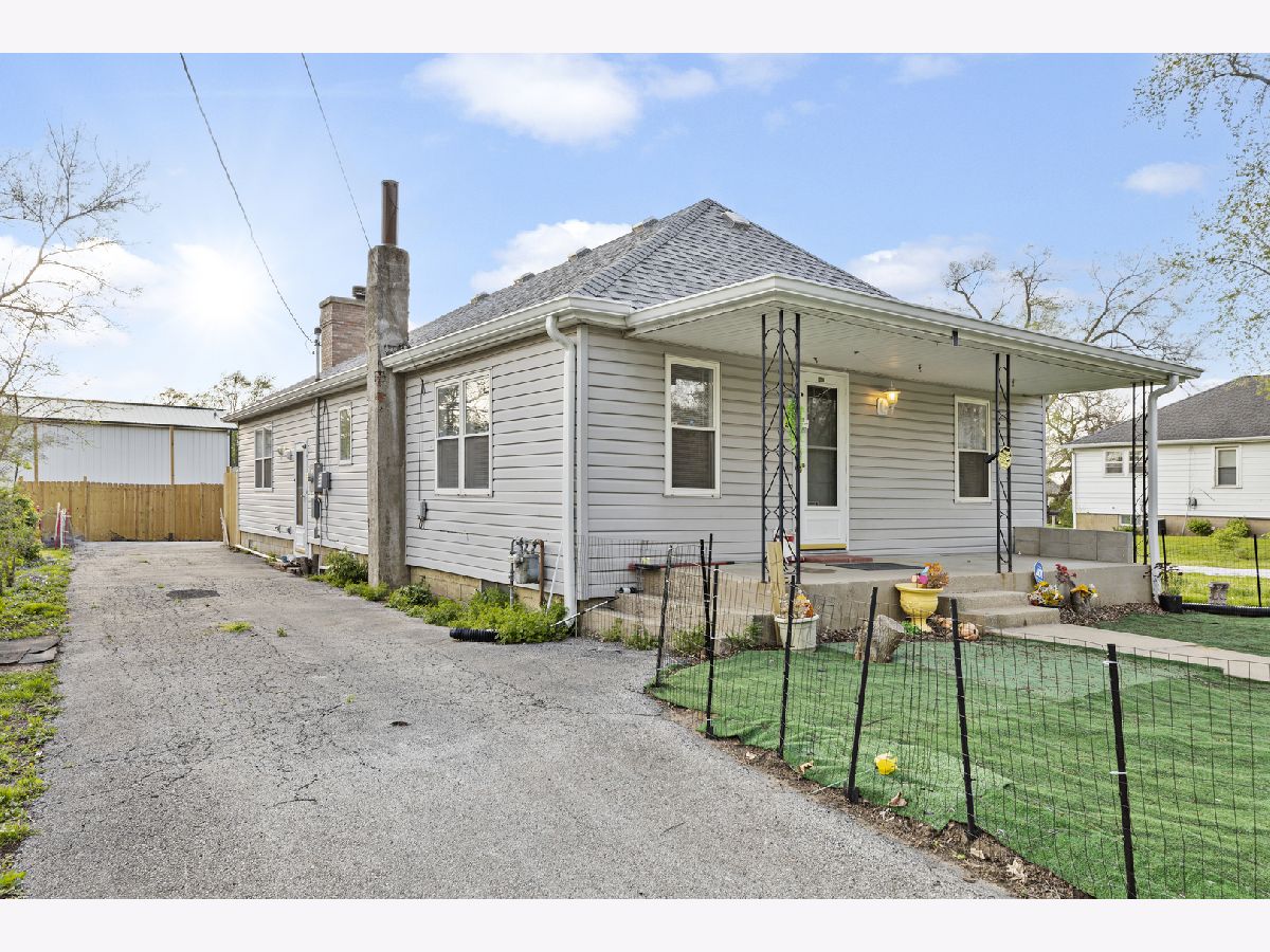  For Sale Watseka Illinois, 907 Virginia Street