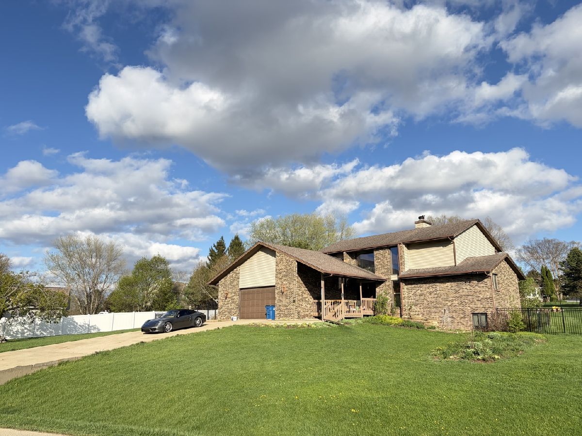  For Sale Oregon Illinois, 3261 Silver Ridge Drive