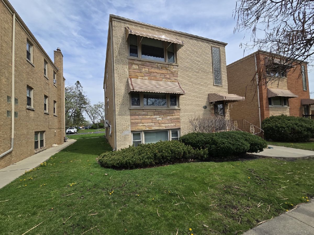  For Rent Niles Illinois, 7126 Jarvis
