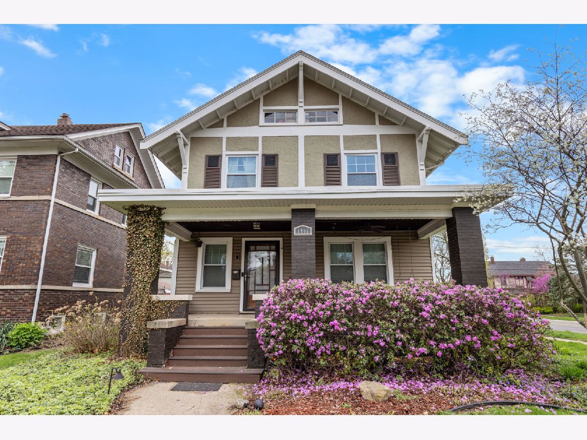  For Sale Rockford Illinois, 1403 Camp Avenue