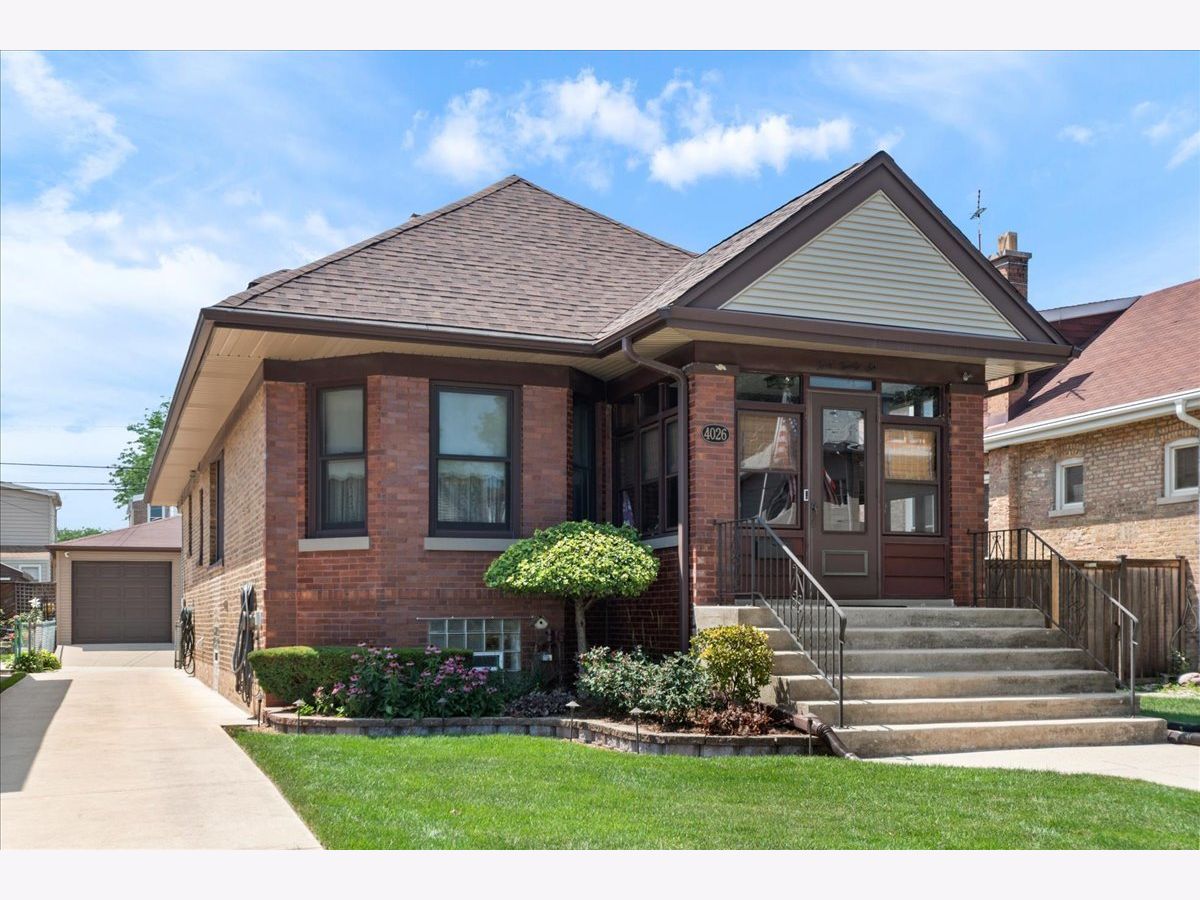  For Sale Chicago Illinois, 4026 Major Avenue