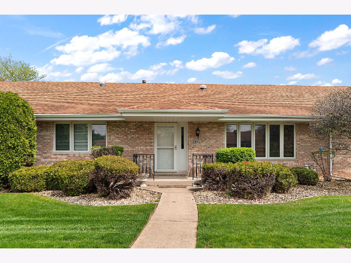  For Sale Orland Park Illinois, 17833 Maine Court