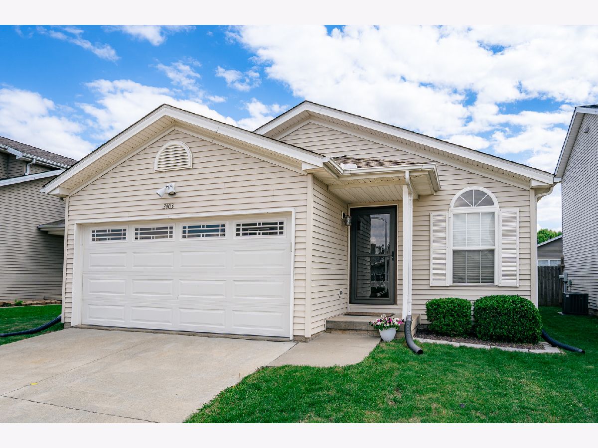 Condos & Townhomes & Homes For Sale Prairieview Estates Bloomington Illinois, 3403 Mcniff Drive