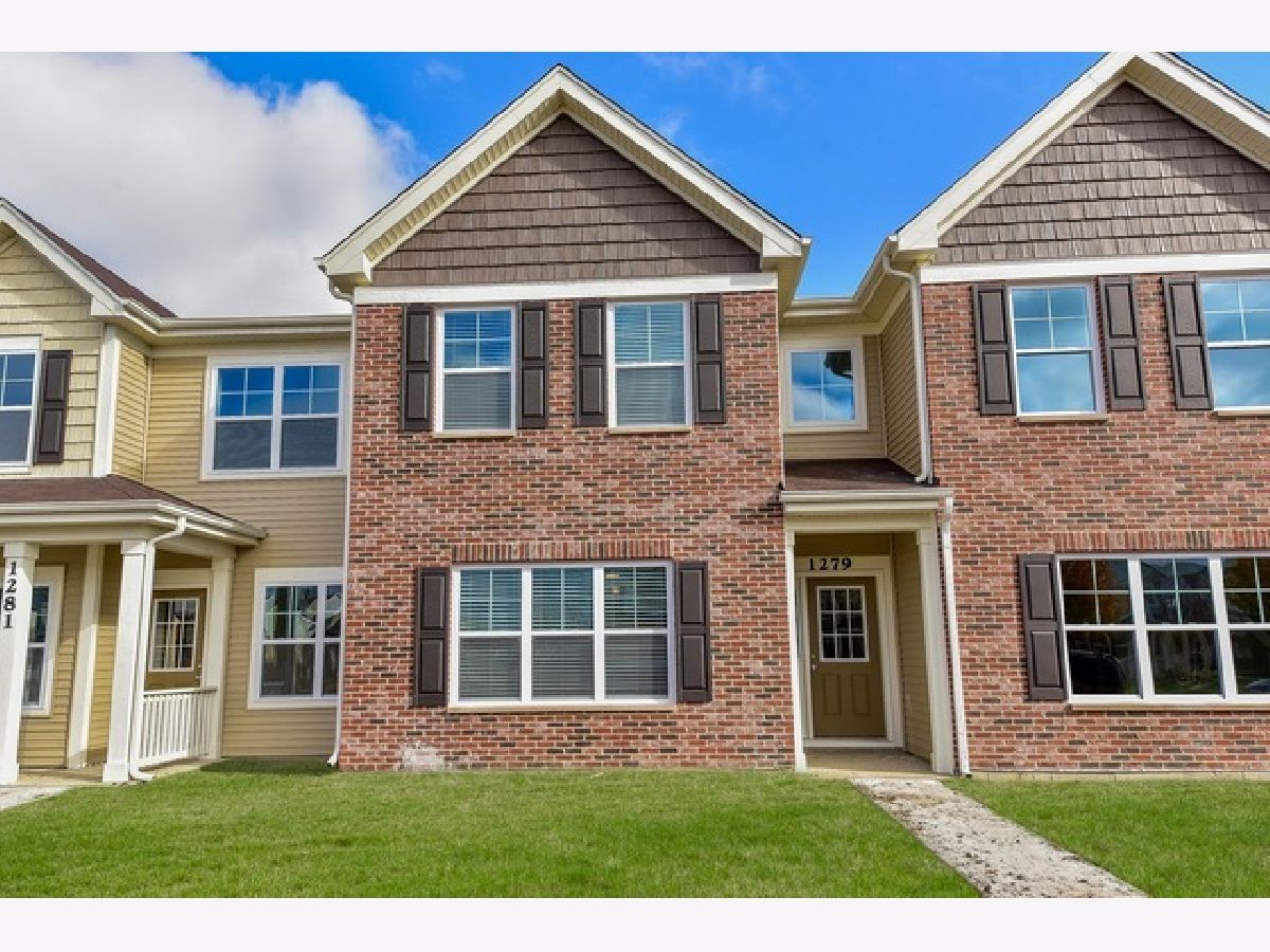  For Rent North Aurora Illinois, 1263 Comiskey