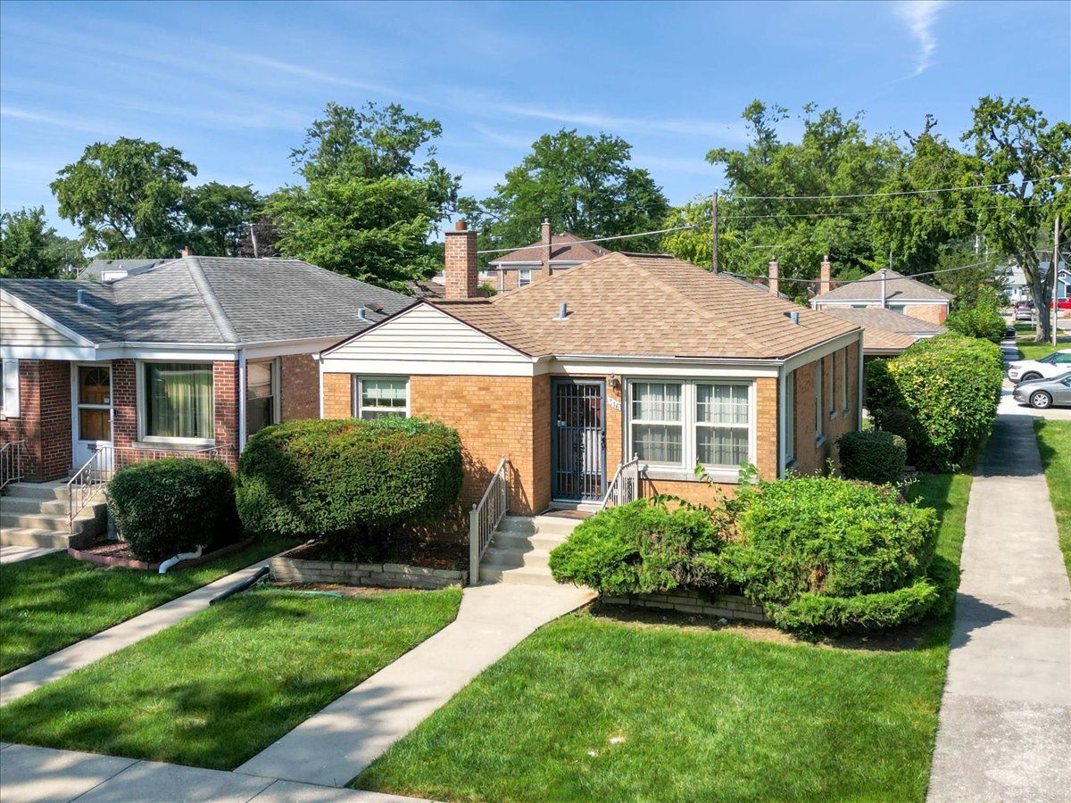  For Sale Bellwood Illinois, 316 Morris Avenue
