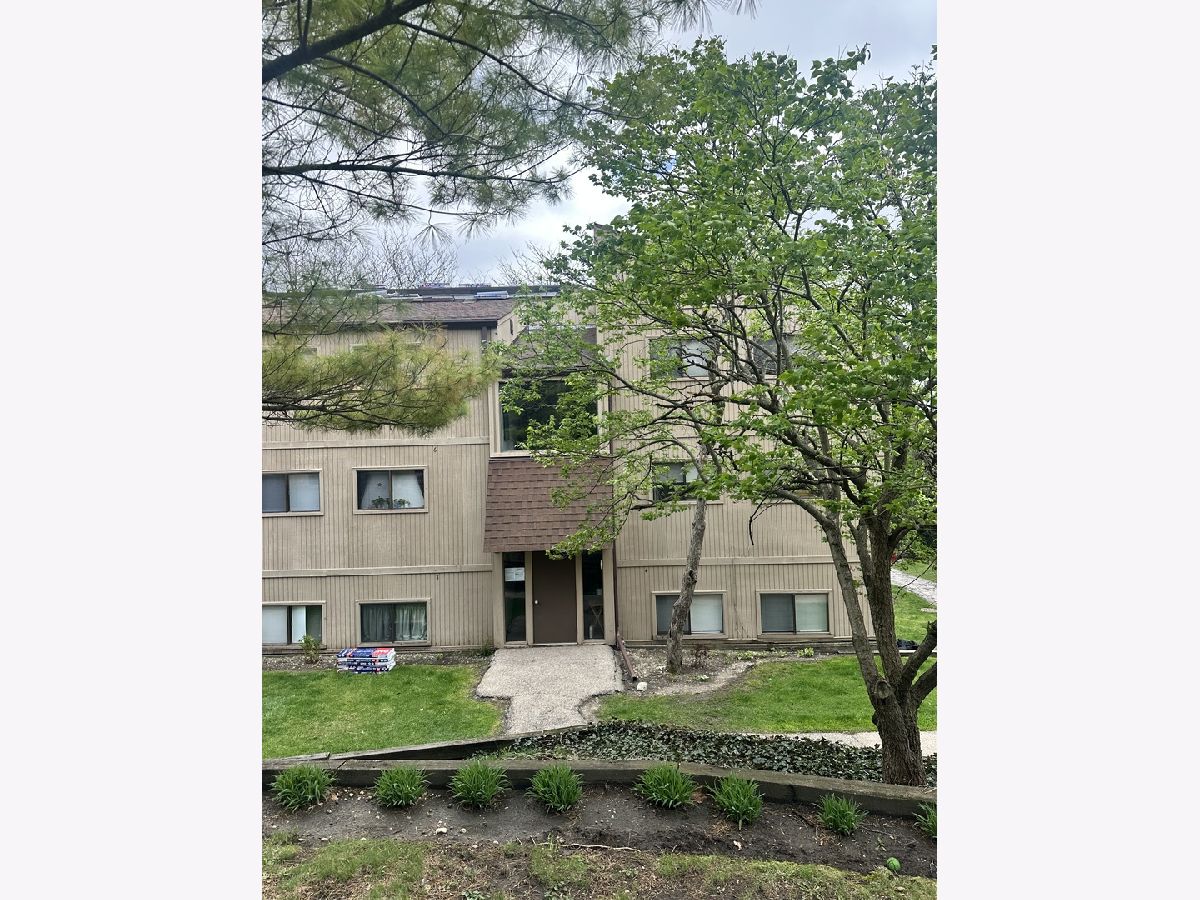  For Sale Fox Lake Illinois, 49 Oak Hill Colony